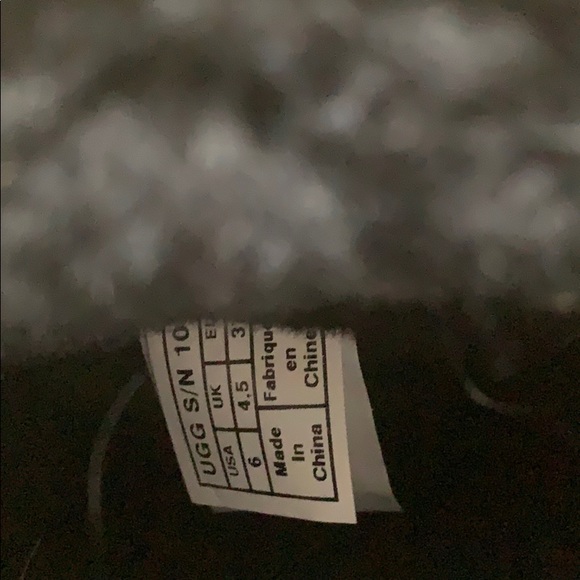 Ugh boots - Picture 3 of 3